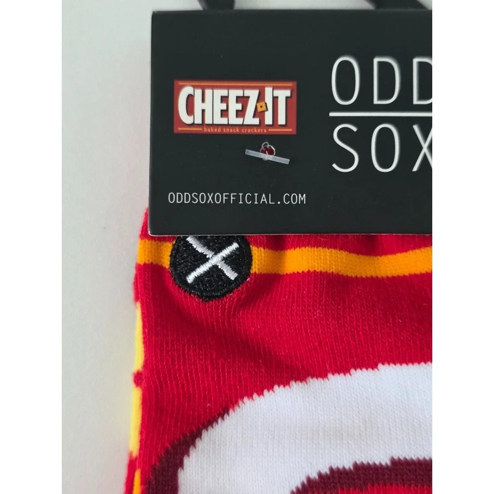 ODD SOX Cheez-It Original Cheese‎ Crackers Novelty Crew Socks Size 8-12